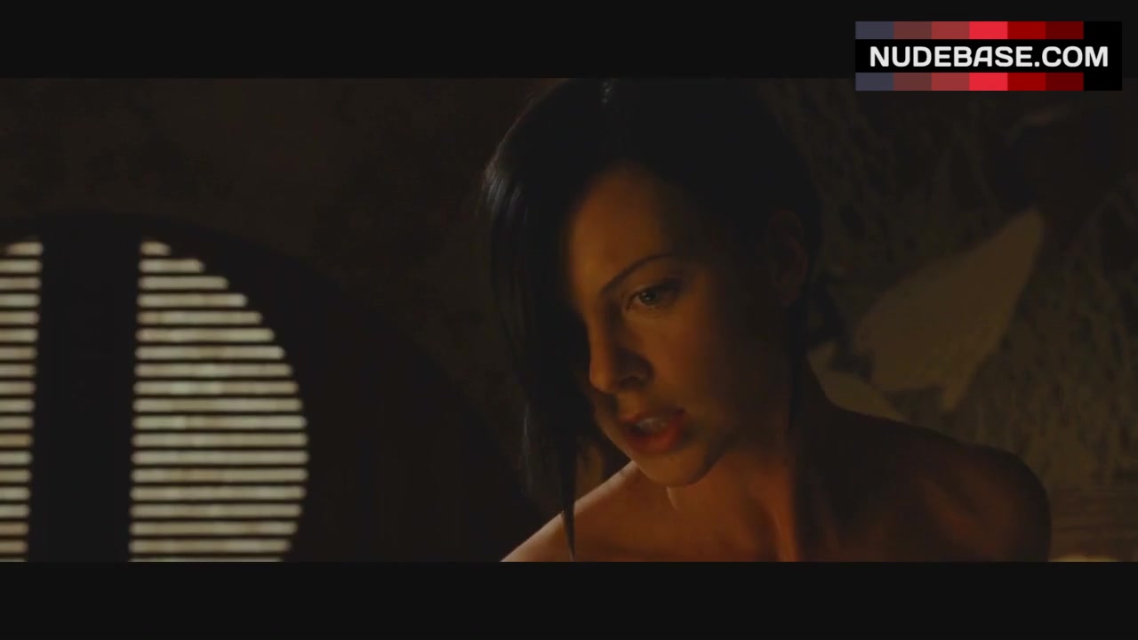 Charlize Theron Naked Scene Aeon Flux Nudebase