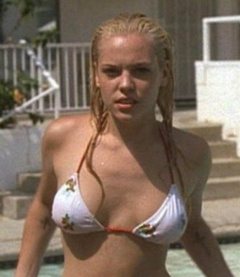 2. Agnes Bruckner Sexy – 24, 2001