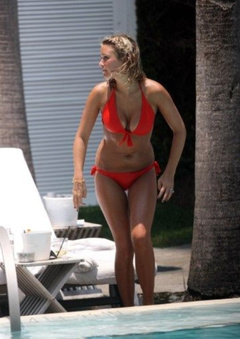 2. Alex Curran – red bikini, 2008
