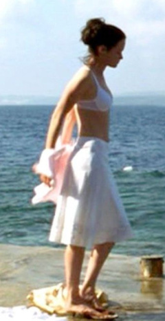 4. Alexis Bledel Sexy – The Sisterhood of the Traveling Pants, 2005