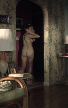 12. Alexis Dziena Naked – Broken Flowers, 2005