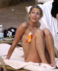 3. Ali Bastian – bikini, 2009