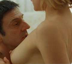 3. Alice Evans Naked – Mauvaise passe, 1999