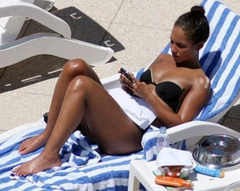 6. Alicia Keys – black bikini, 2008