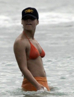 2. Alicia Keys – see through, 2005