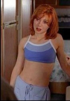 3. Alyson Hannigan Sexy – Hayley Wagner, Star, 2000