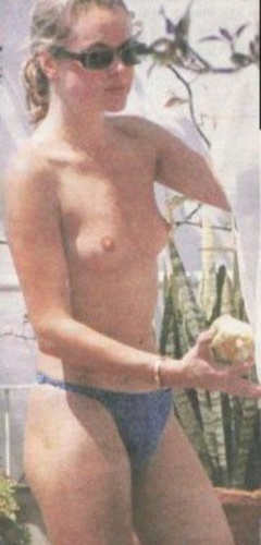 6. Amanda Holden – Topless sunbathing, 2000