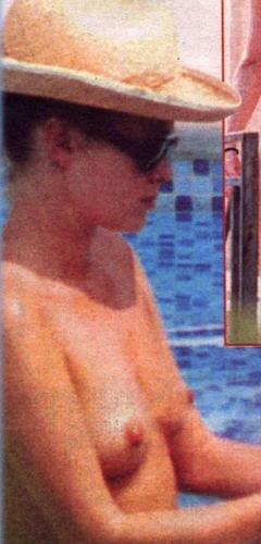 9. Amanda Holden – Topless sunbathing, 2000