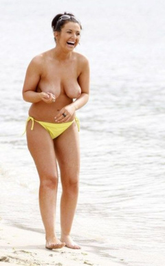 1. Amy Alexandra – topless at the beach, 2008