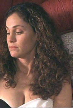 5. Amy Brenneman Naked – Your Friends & Neighbors, 1998