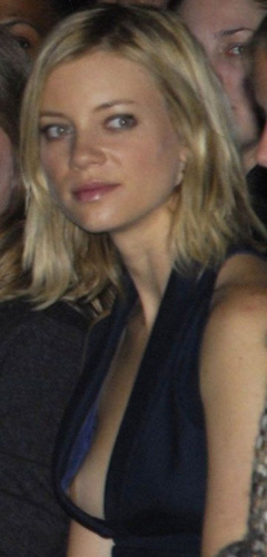 3. Amy Smart – boob oops, 2007