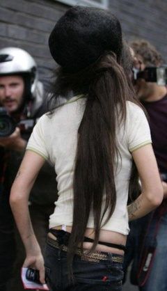 4. Amy Winehouse – g-string, 2007