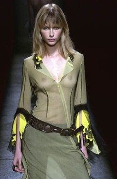 5. Ana Claudia Michels – catwalk oops