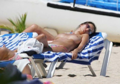 5. Anna Draganska – Topless sunbathing, 2006