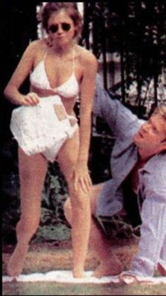 2. Anna Friel – topless