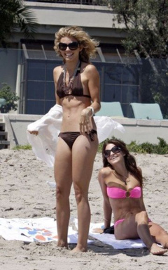 9. AnnaLynne McCord – bikini, 2009
