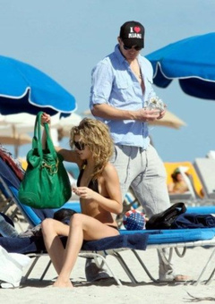 17. AnnaLynne McCord – black bikini, 2008