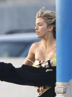 6. AnnaLynne McCord – boob oops, 2008