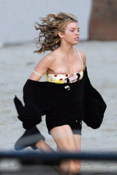 11. AnnaLynne McCord – boob oops, 2008