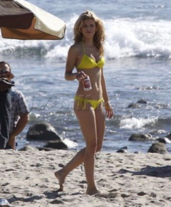 5. AnnaLynne McCord – yellow bikini, 2009