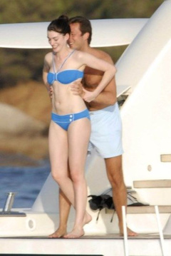 5. Anne Hathaway – blue bikini, 2007