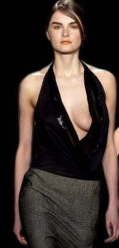 2. Anouck Lepere – catwalk oops