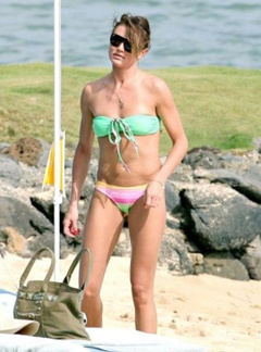 8. Cameron Diaz – bikini, 2009