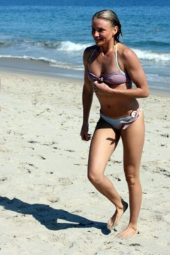 1. Cameron Diaz – bikini, 2009