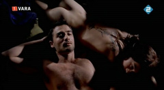 7. Carice van Houten Naked – Zwarte zwanen, 2005