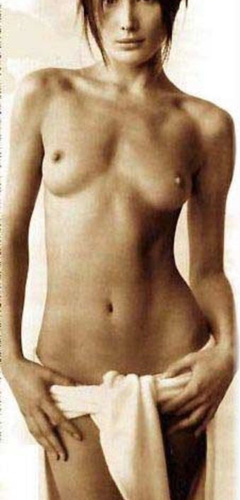 14. Carla Bruni Naked – Unknown Magazine