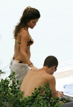 3. Carly Zucker – bikini, 2007