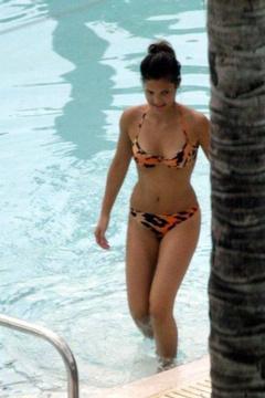 6. Carly Zucker – bikini, 2007