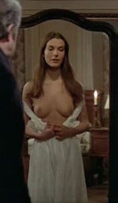 5. Carole Bouquet – Cet obscur objet du dsir, 1977