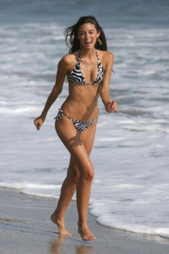 5. Caroline D'Amore – bikini, 2008