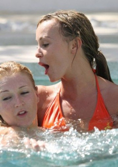 3. Chanelle Hayes – orange bikini, 2009