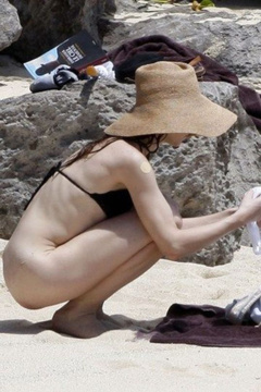 5. Charlotte Gainsbourg Naked – changing clothes, 2009