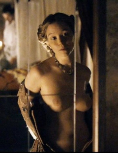 4. Chloe Stefani – Henri 4, 2009