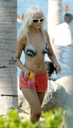 1. Christina Aguilera – black bikini, 2005