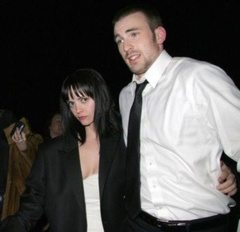 3. Christina Ricci – Nip slip, 2007