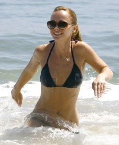 6. Christina Ricci – bikini, 2009