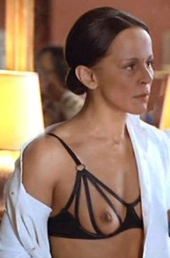 1. Christine Boisson Naked – En face, 2000