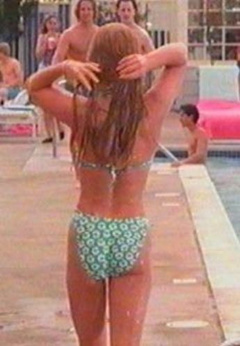 2. Christine Taylor Sexy – A Very Brady Sequel, 1996