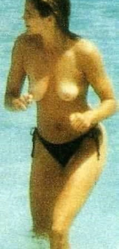 4. Cindy Crawford – Topless swimming, 2000