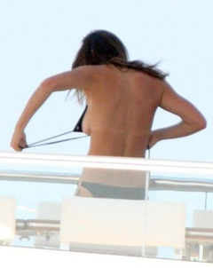 4. Cindy Crawford – topless on a yacht, 2008