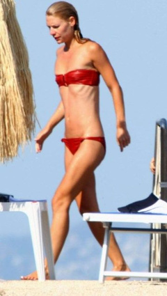1. Claire Danes – red bikini, 2008