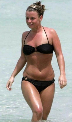 4. Coleen McLoughlin Sexy – Dubai vacation, 2006
