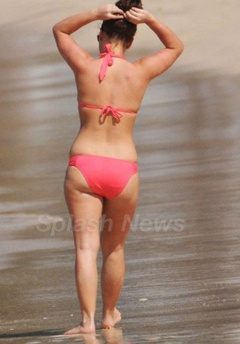 7. Coleen McLoughlin – bikini, 2009