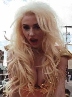 2. Courtney Stodden – Nip slip, 2013