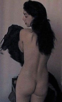 4. Cristina Brondo Naked – Lola, vende ca, 2002