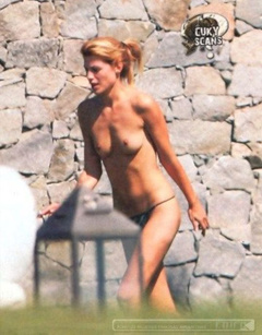 5. Daniela Urzi – Topless sunbathing, 2009